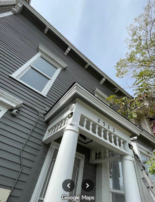 Victorian Façade — 2523